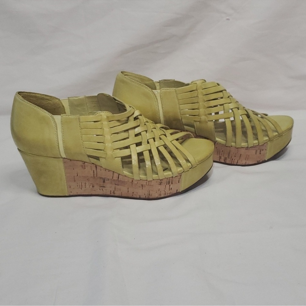 Chocolat Blu Chartreuse Wedges Sundance Size 10 NWOB - Picture 2 of 10